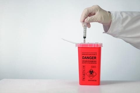Illustration de l'article Déchets de soins à risques infectieux et emballages : une expérimentation possible