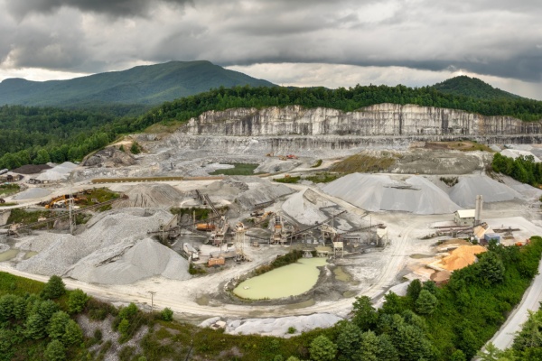 Illustration de l'article Mines et carrières : renforcement des mesures de prévention