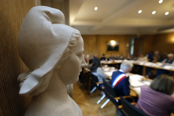 Illustration de l'article Élus locaux : nouvelle certification des compétences acquises