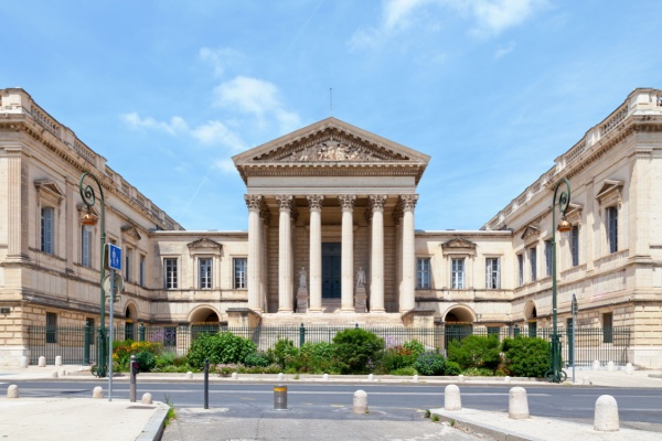 Illustration de l'article Monuments historiques, démembrement de propriété et exonération fiscale : fin des difficultés pratiques